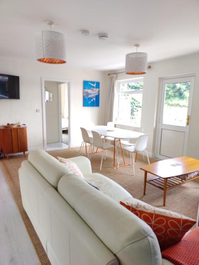 Crow'S Nest Glandore - 3 - Self Catering Apartment Екстериор снимка